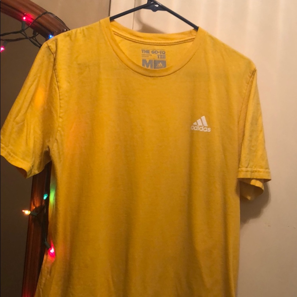 Adidas t shirt *NEW*